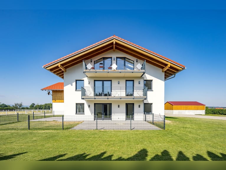 Für Pferdemenschen: Neue Luxus-Reitanlage im Allgäu