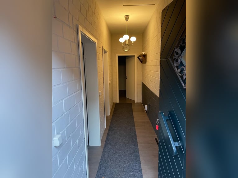 Modernisierter Resthof mit Pferdehaltung und Einliegerwohnung