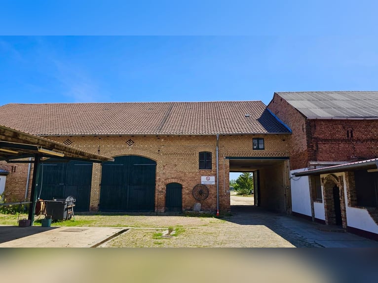 Reitanlage mit vielfältigem Entwicklungspotenzial nahe Berlin