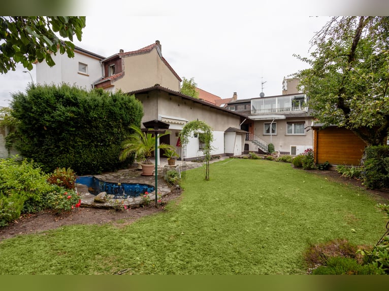 Seltene Gelegenheit: Wohnen mit Weitblick auf einzigartigem Grundstück