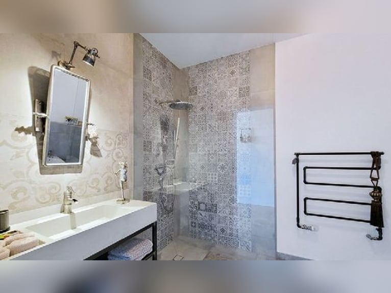 Traumhafter Vierkanthof mit ca. 4,2 ha Nähe Düsseldorf