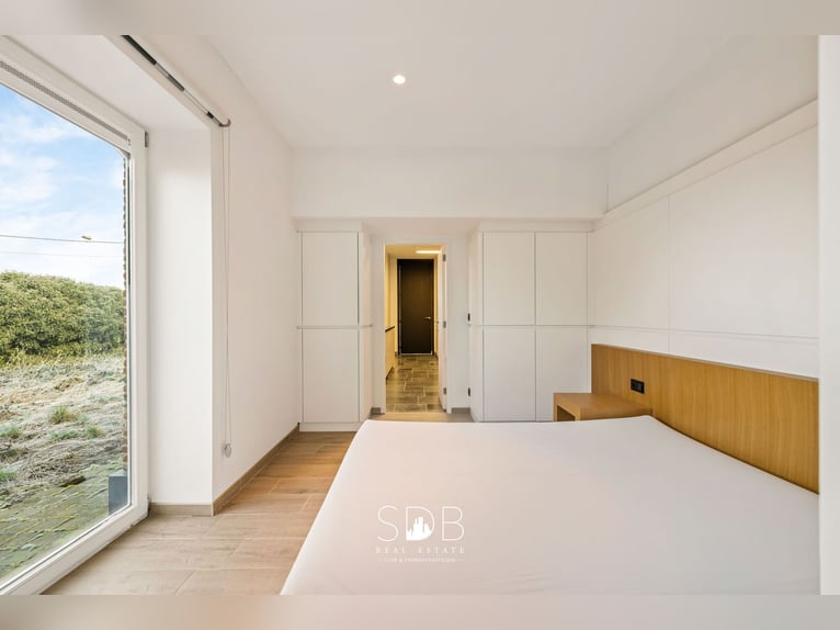 Wunderschöne Villa im Landhausstil mit Nebengebäuden und Weideflächen auf 89.070 m² – 2811 Leest