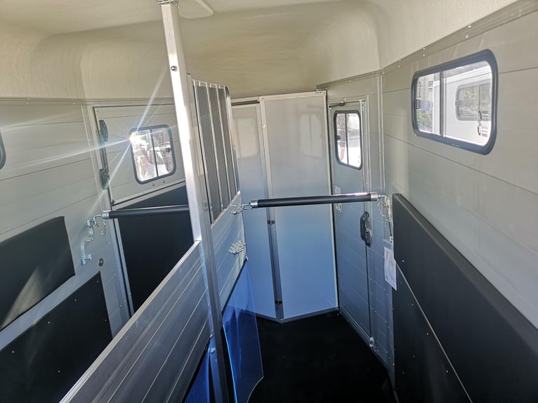 2-er Pferdeanhänger Touring XL mit Frontausstieg