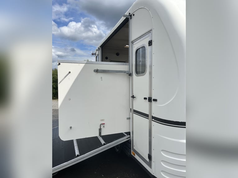 Equitrek Treka L