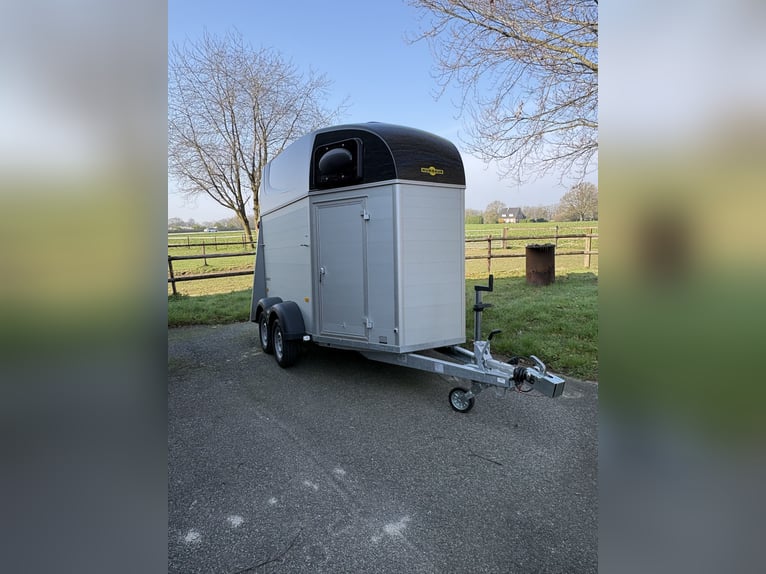 Humbaur Equitos Alu