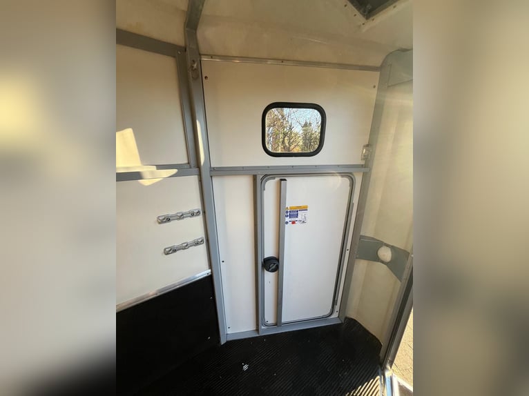Ifor Williams HB 403