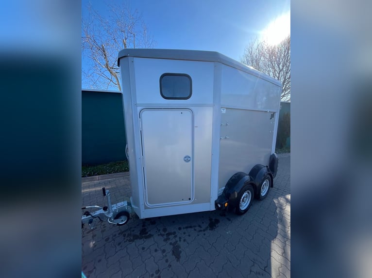 Ifor Williams HB 403