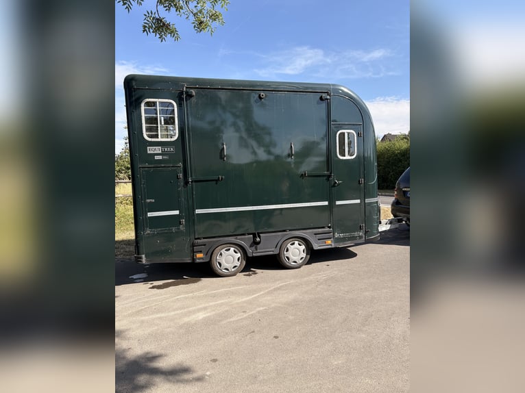 Equi-Trek Space-Treka L Pferdeanhänger seiteneinstieg