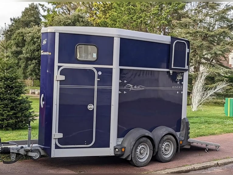 Pferdeanhänger Ifor Williams HB 403