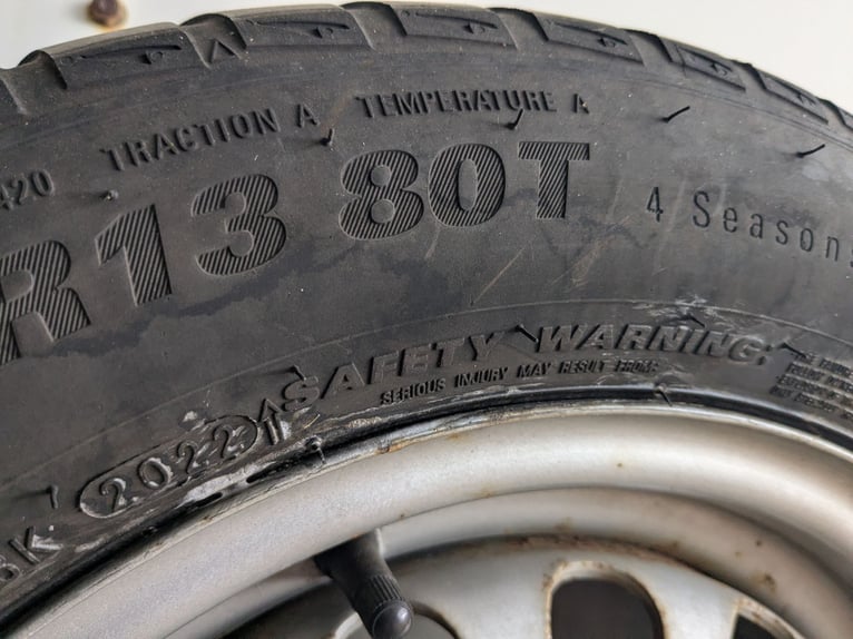 1 er Pferdeanhänger, sehr guter Zustand, Polyhaube