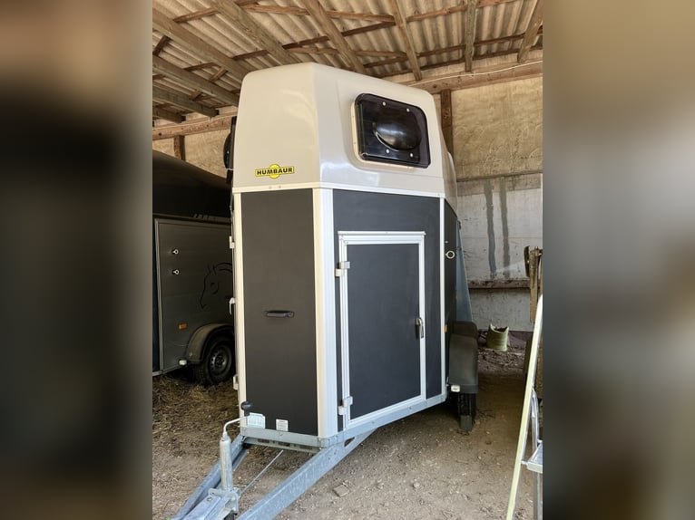 Pferdeanhänger Humbaur Spirit 2000, neuwertig!