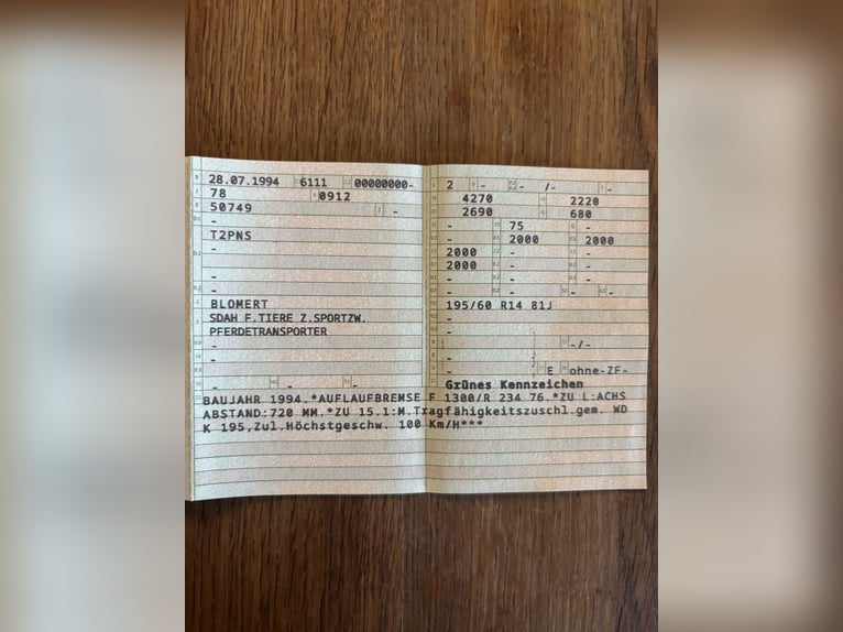 Blomert / Wörmann 2er Pferdeanhänger Vollpoly