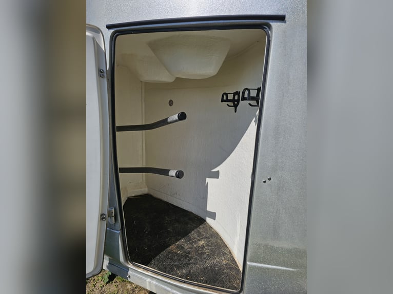 Gepflegter 2 Pferdeanhänger Reuter/Thiel Compact