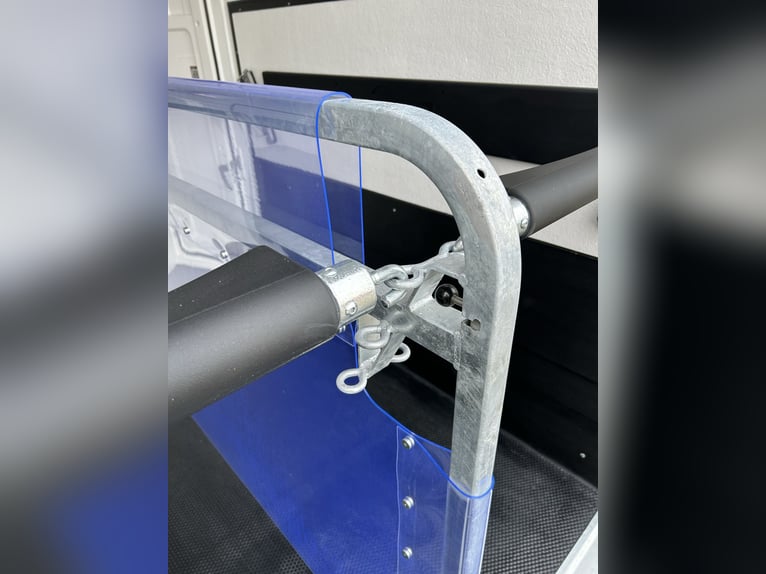 Humbaur Pferdeanhänger Pegasus Style 2700 S 2,7t Sattelkammer 100km/h Dark Blue