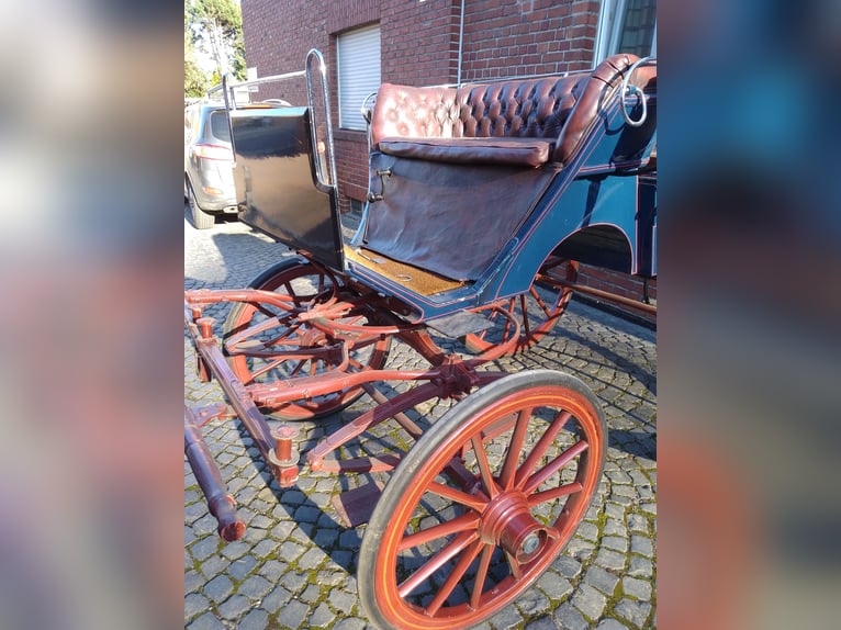 Historische Wagonette um 1920 – Dunkelblau/Rot – Sofort fahrbereit – Top gepflegt