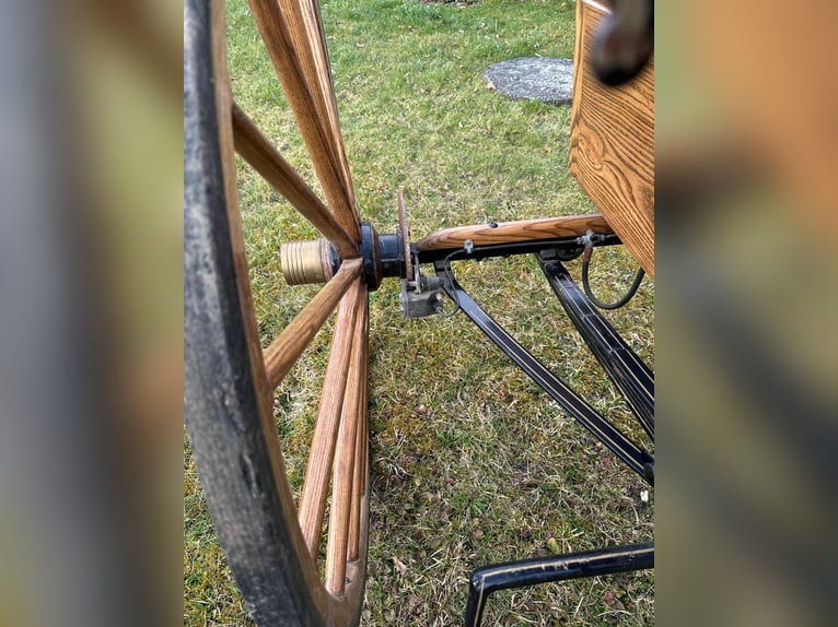 Historischer amerikanischer Buggy (Baujahr 1914) – restauriert & fahrbereit – mit Wagenpass