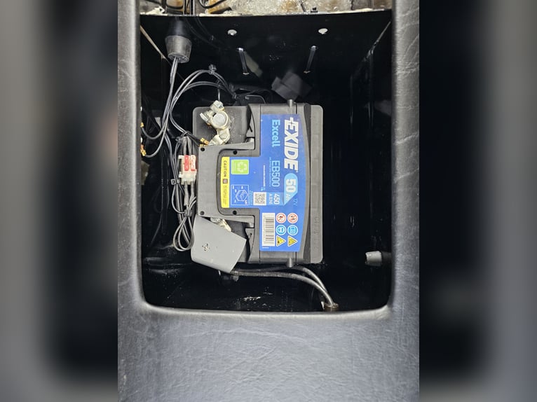 Planwagen Baujahr 2019 in sehr guten Zustand zu verkaufen.