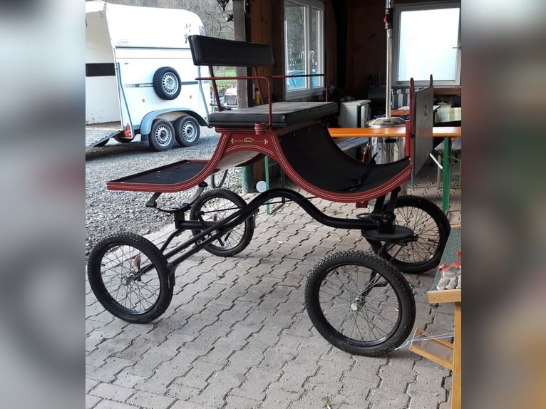 Kühnle Turnier 2 Buggy / Pferdekutsche in gutem Zustand