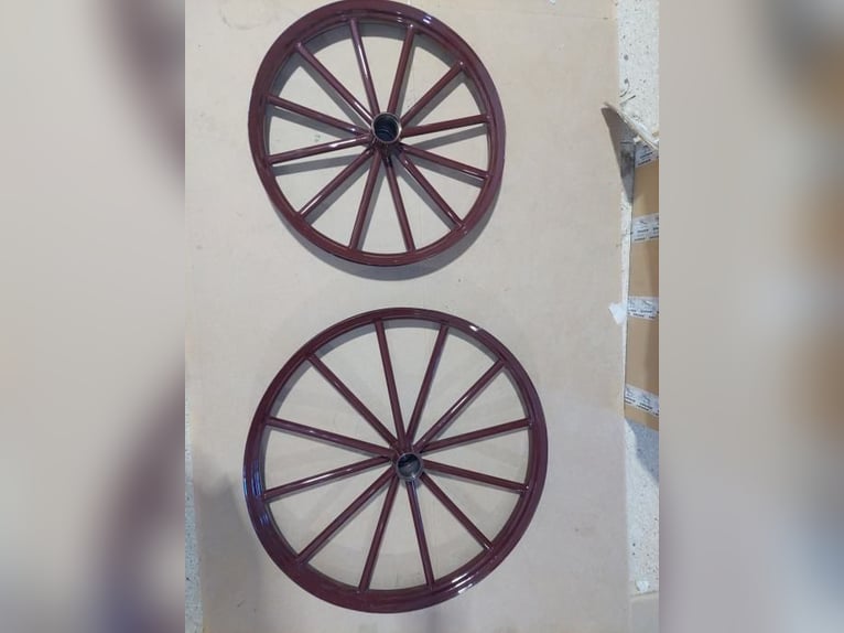 New Carriage Wheels Available – Pneumatic