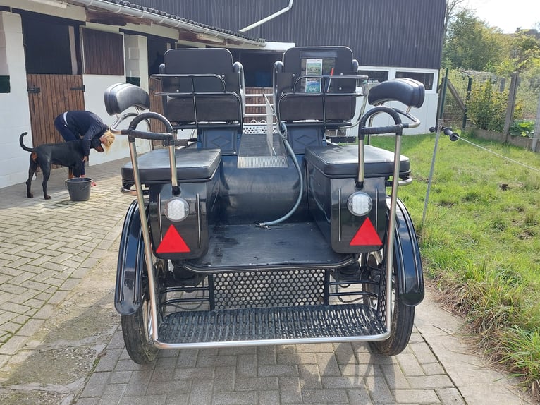 KOETS HANSMEIER LEON 