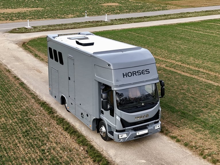 Iveco Eurocargo 80E RJH Pferdetransporter Wohnung Dusche WC 3-Pferde LKW