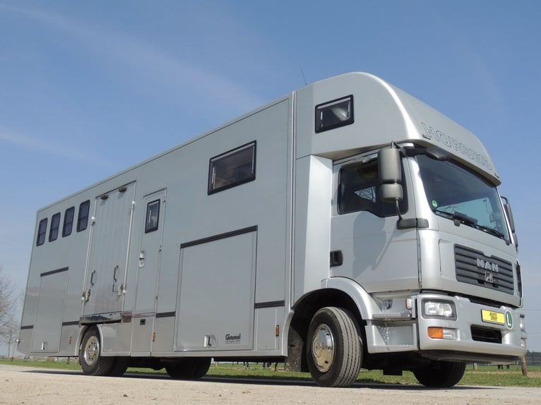 MAN 15.280 Gimmel 5 Pferdetransporter Wohnung WC Dusche LKW