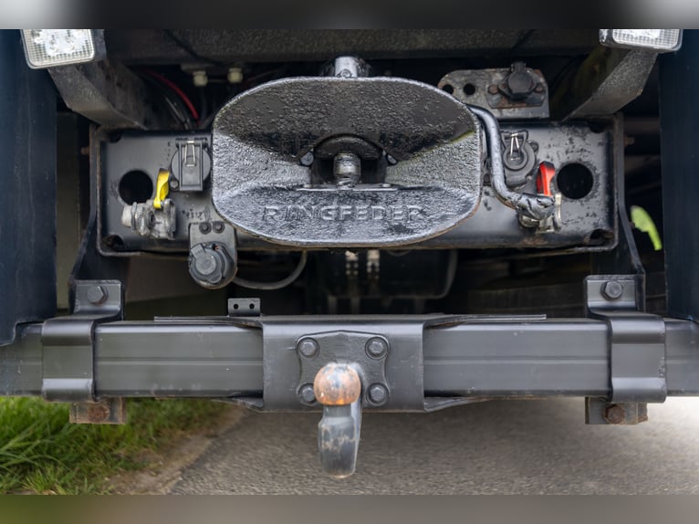 MAN TGL 8.180 Pferdetransporter
