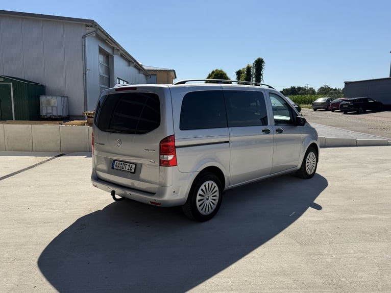 Mercedes-Benz Vito 116 CDI Tourer 4x4 Allrad Automatik Klima SHZ Zugfahrzeug für Pferdeanhänger