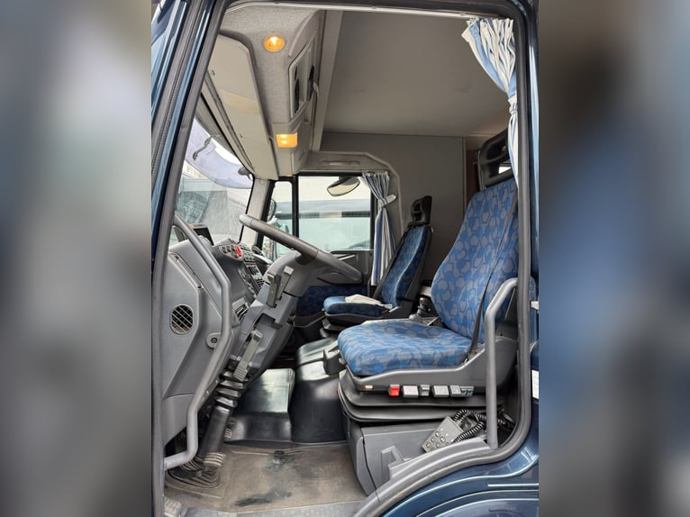 PFERDETRANSPORTER IVECO 15.280 EHC