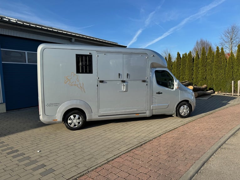 Pferdetransporter STX Opel Movano Automatik Viehtransporter Tiertransporter  lkw Horsetruck