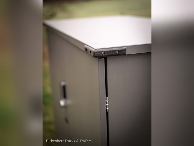 Sattelschrank Tunierschrank -Pferdetransporter-LKW-Pferde Zubehör