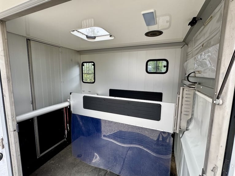 FIAT Ducato Böckmann Compact 2-Pferdetransporter LKW Sprinter Neuwertig TOP Zustand