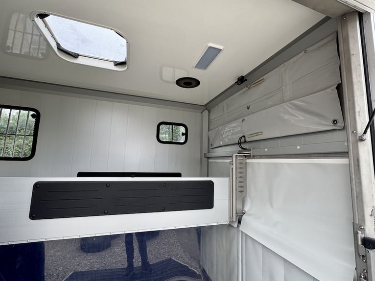 FIAT Ducato Böckmann Compact 2-Pferdetransporter LKW Sprinter Neuwertig TOP Zustand