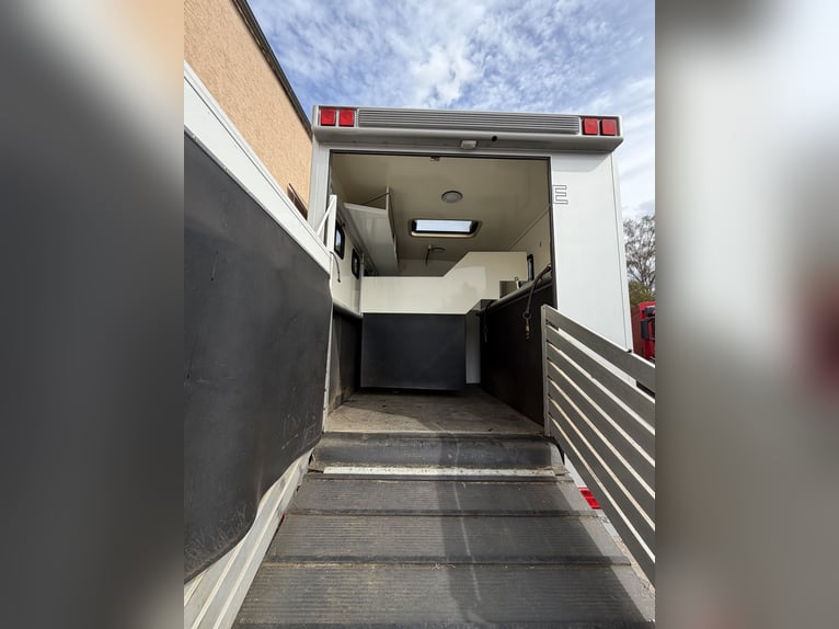 MB Atego 818 | Pop-Out Wohnraum | 1. Hand | Nur 57000 km |  Standheizung | Klima