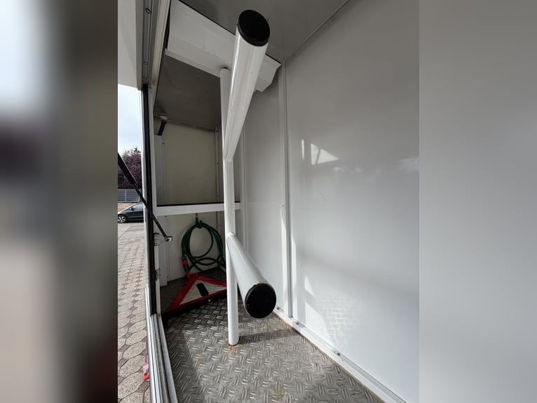 MB Atego 818 | Pop-Out Wohnraum | 1. Hand | Nur 57000 km |  Standheizung | Klima