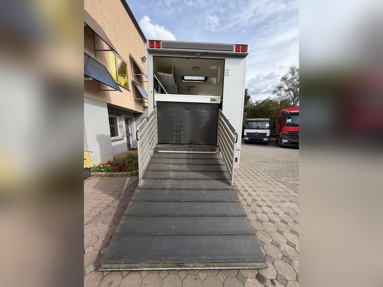 MB Atego 818 | Pop-Out Wohnraum | 1. Hand | Nur 57000 km |  Standheizung | Klima