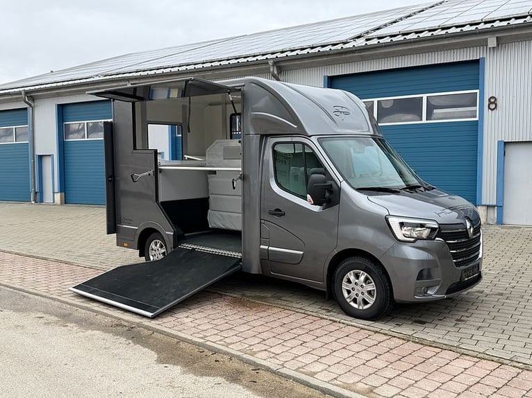 Pferdetransporter B-Führerschein 3,5t Neufahrzeug 2340KG !!!Klima Viehtransporter Tiertransporter