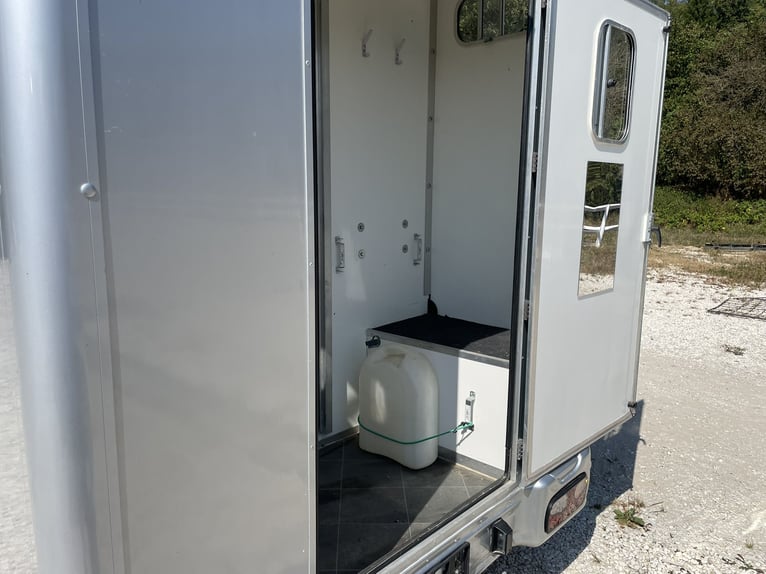 Pferdetransporter / Selbstfahrer Peugeot Equi-Trek Sonic zu verkaufen
