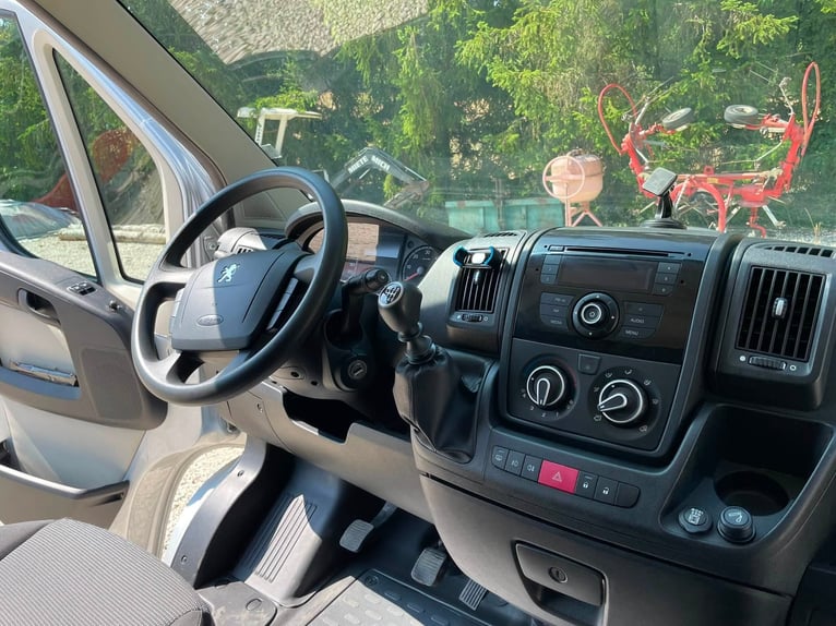 Pferdetransporter / Selbstfahrer Peugeot Equi-Trek Sonic zu verkaufen