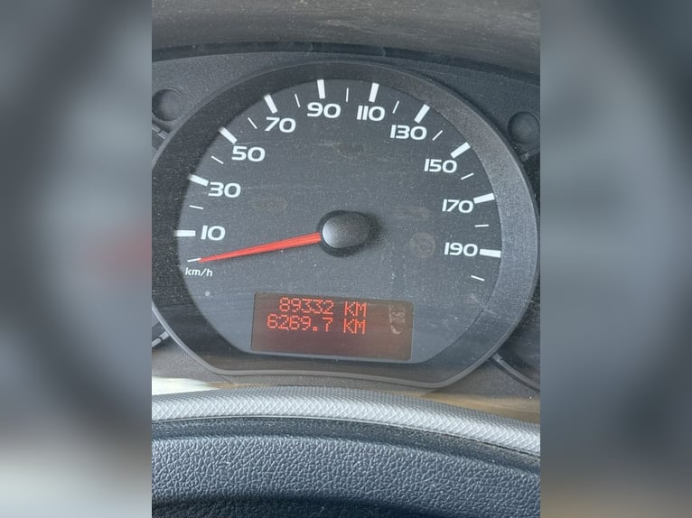 THEAULT PROTEO 3,5 t – 5-Sitzer – nur 85.000 km – gepflegter Pferdetransporter