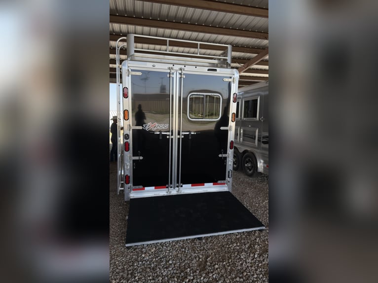 American Horsetrailer Exiss Gooseneck 7408LQ mit Deutscher Zulasussung