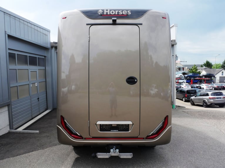 FORD Sodiak Pferdetransporter Selbstfahrer