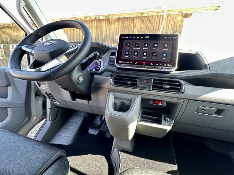 MAN Roelofsen Parados Sport XL 2-Pferdetranporter Automatik LKW Neu