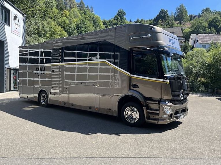 Mercedes-Benz Actros 1840 RJH Exclusive Pferdetransporter 3 Pferde SlideOut + SpaceCab System LKW