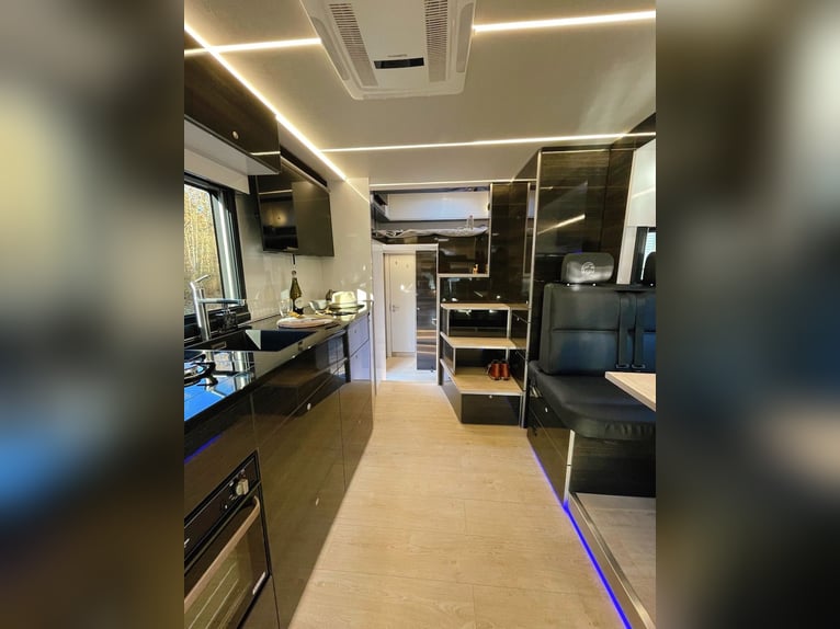 Mercedes-Benz Actros 1840 RJH Exclusive Pferdetransporter 3 Pferde SlideOut + SpaceCab System LKW
