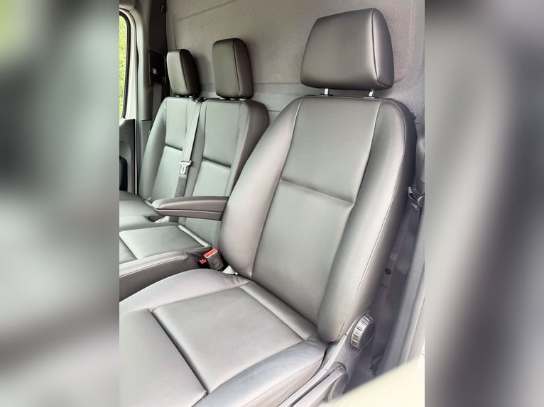 Mercedes-Benz Sprinter Pferdewagen PRENTKI