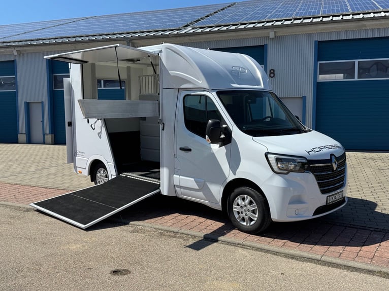 Pferdetransporter Renault  3,5t Klima Neufahrzeug 2290KG  Viehtransporter Selbstfahrer