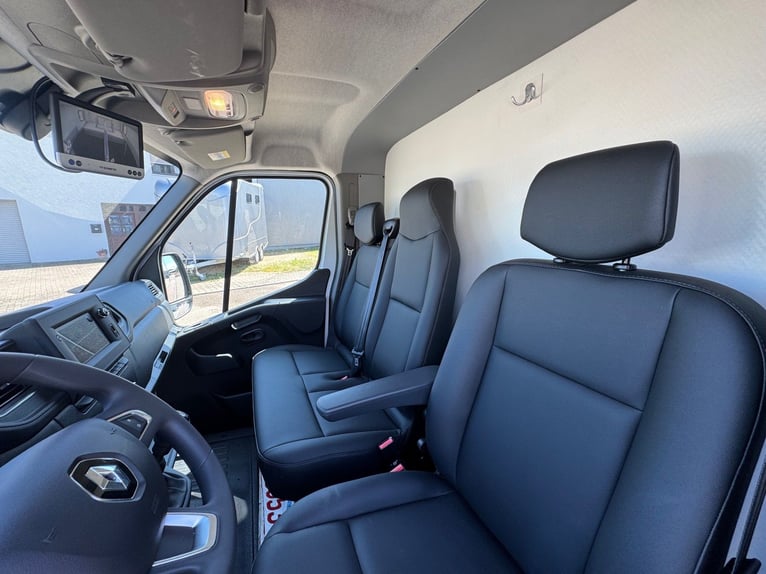 Pferdetransporter Renault  3,5t Klima Neufahrzeug 2290KG  Viehtransporter Selbstfahrer