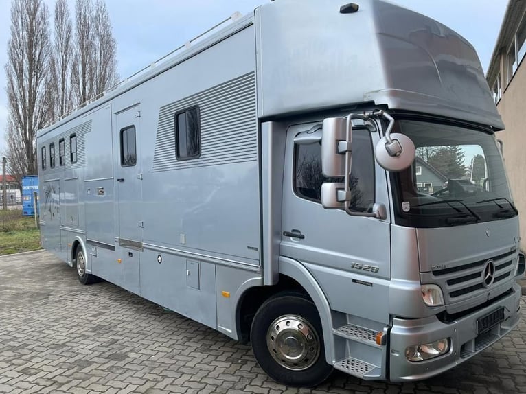 Top LKW für bis zu 6 Pferde 