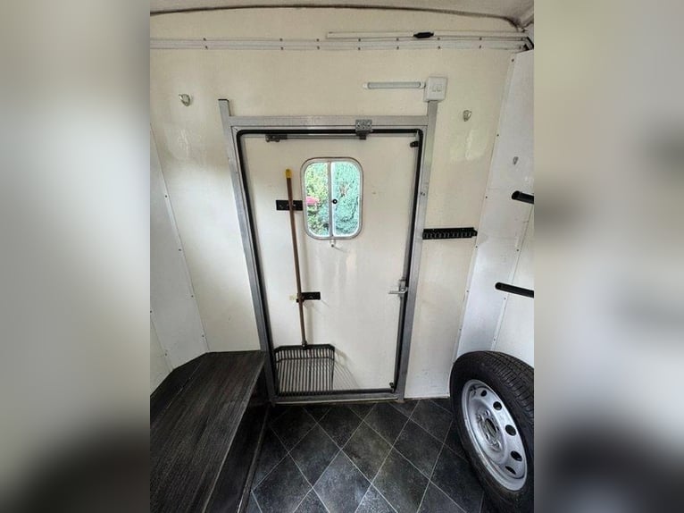 Pferdetransporter 3,5t *nur 92.000KM*